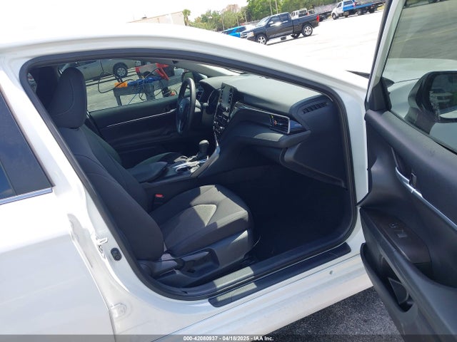 4T1R11AK5RU881936 Toyota CAMRY LE