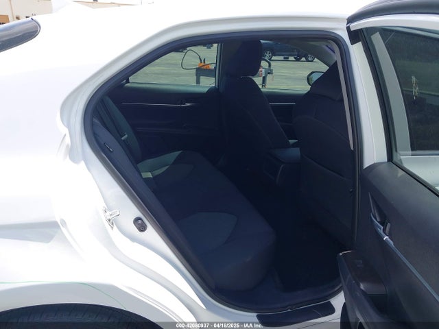 4T1R11AK5RU881936 Toyota CAMRY LE