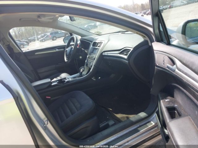 3FA6P0H70ER179208 Ford FUSION SE