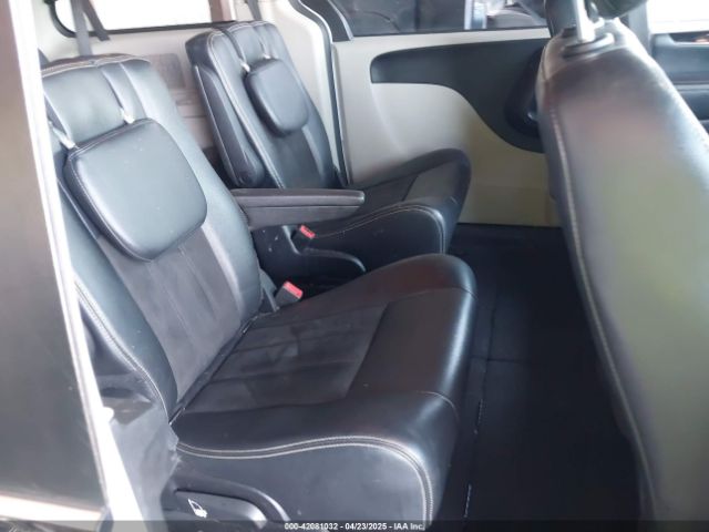 2C4RDGCG7KR677214 Dodge Grand Caravan Sxt