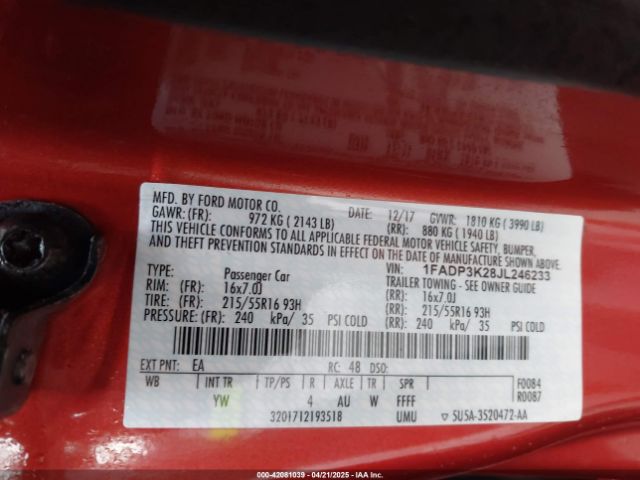 1FADP3K28JL246233 Ford FOCUS SE