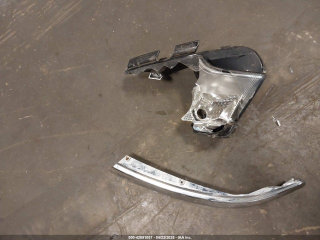 1G1BC5SMXJ7106633 Chevrolet Cruze Ls Auto