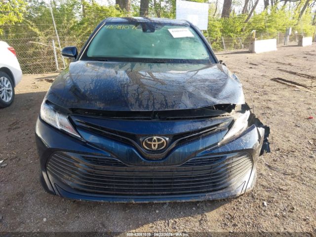 4T1B11HK8KU693988 Toyota CAMRY LE