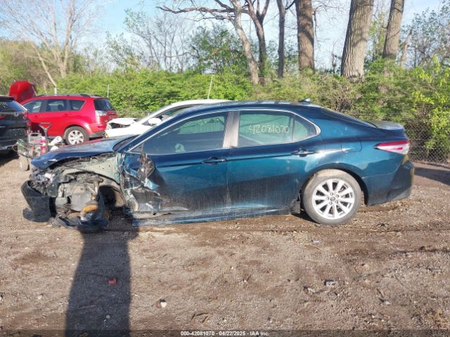 4T1B11HK8KU693988 Toyota CAMRY LE