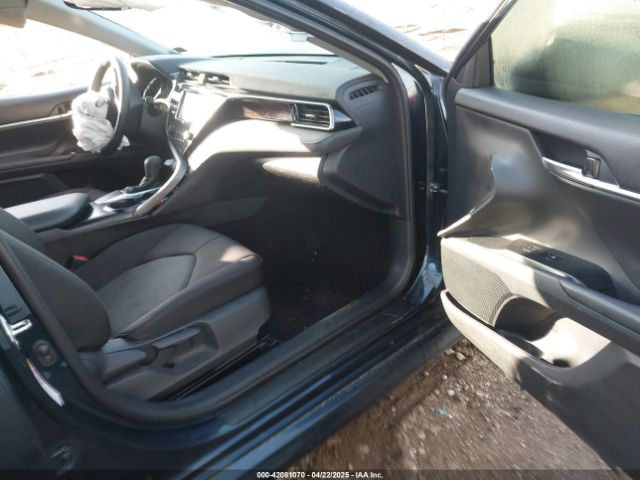 4T1B11HK8KU693988 Toyota CAMRY LE