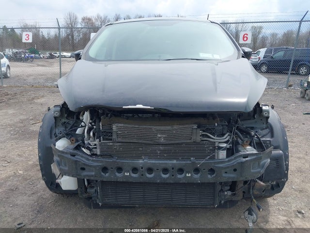 1FMCU9GD4KUB44754 Ford ESCAPE SE