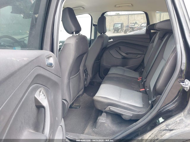 1FMCU9GD4KUB44754 Ford ESCAPE SE