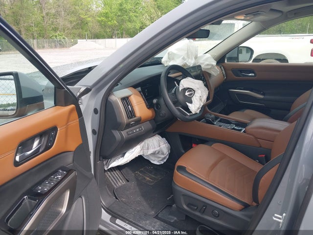 Продажа на аукционе авто 2024 Nissan Pathfinder Platinum 4wd, vin: 5N1DR3DK2RC227167, номер лота: 42081101