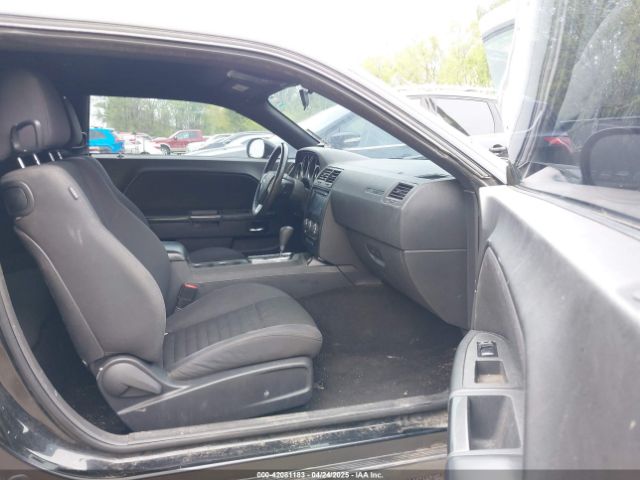 2C3CDYAG9EH289947 Dodge Challenger Sxt