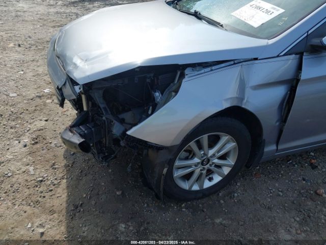 5NPE24AF9FH148413 Hyundai SONATA SE