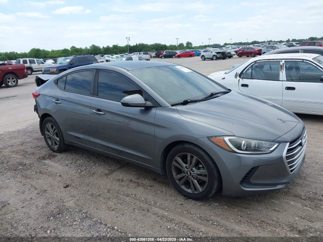 5NPD84LF2JH386054 Hyundai ELANTRA SEL