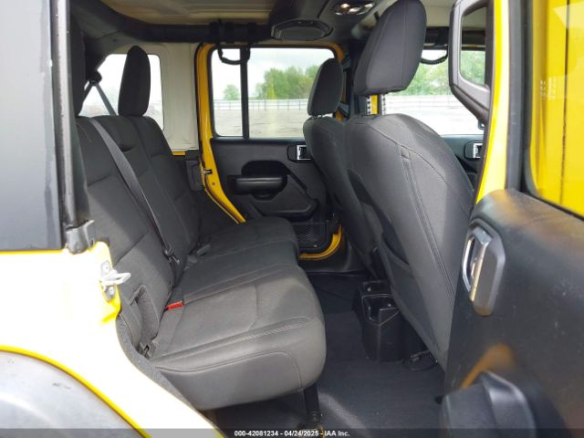 1C4HJXDN9JW332273 Jeep Wrangler Unlimited Sport S 4x4