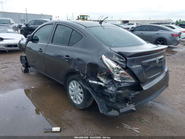 3N1CN7AP8FL816679 Nissan Versa 1.6 S+