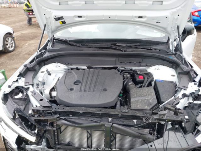 2025 VOLVO XC60 YV4M12RJ8S1002840 Photo 9