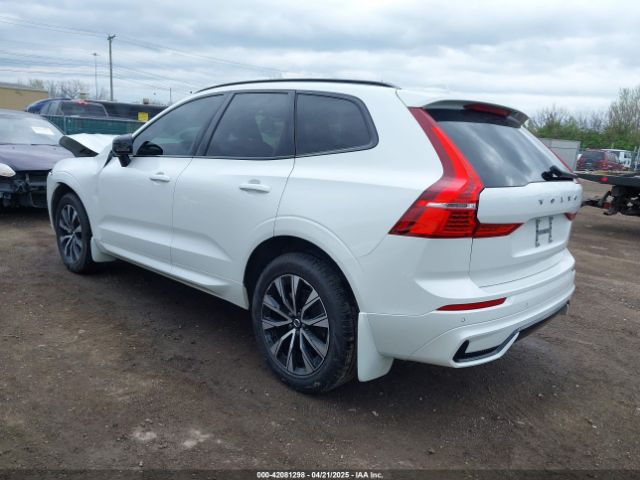 2025 VOLVO XC60 YV4M12RJ8S1002840 Photo 2