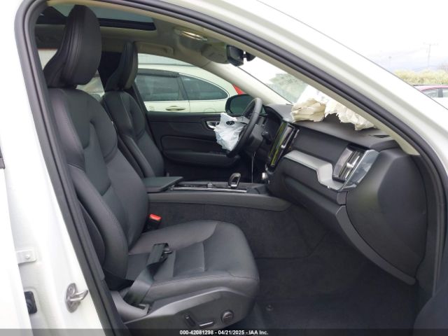 2025 VOLVO XC60 YV4M12RJ8S1002840 Photo 4