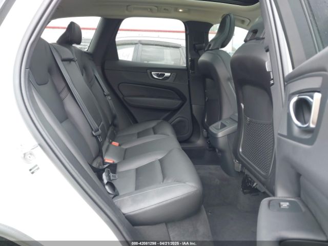 2025 VOLVO XC60 YV4M12RJ8S1002840 Photo 7
