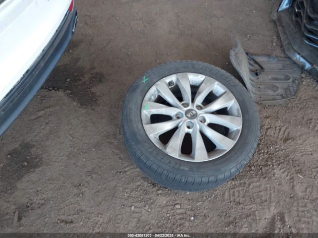 5XXGT4L38JG247009 KIA Optima S