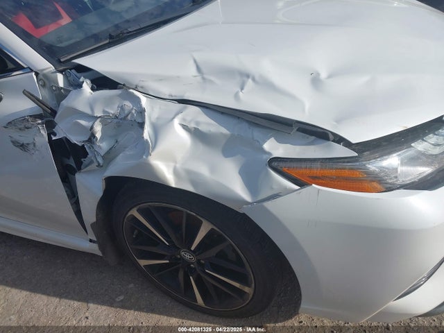 4T1B61HK6KU843128 Toyota CAMRY XSE