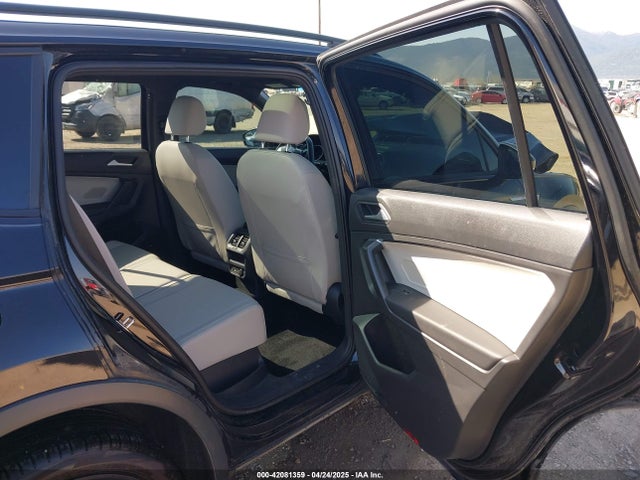 Volkswagen Tiguan 2021 3VV2B7AX5MM140654 Image 8