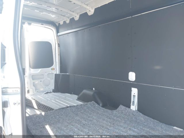 1FTBW3X89RKB49268 Ford Transit-350 Cargo Van