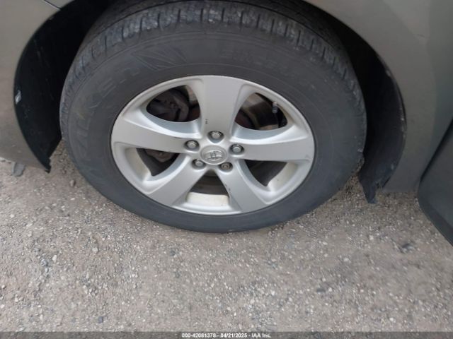 5TDKK3DC8ES432364 Toyota Sienna Le V6 8 Passenger