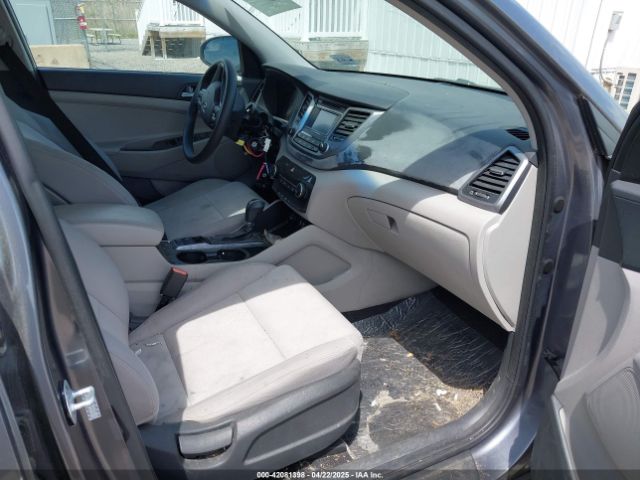 2016 HYUNDAI TUCSON KM8J33A40GU089596 Photo 4