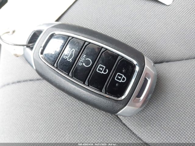 KMHLS4AG5PU528304 Hyundai ELANTRA SEL