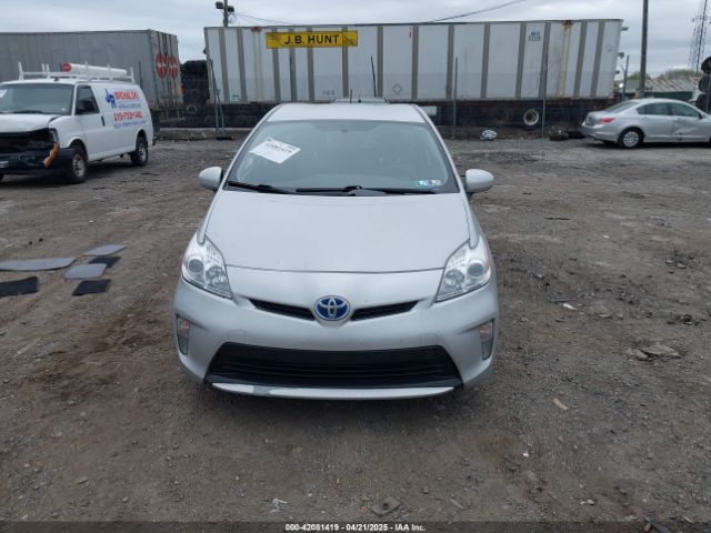 JTDKN3DU8F0426360 Toyota Prius Two
