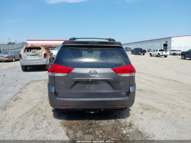 5TDKK3DC4ES431664 Toyota Sienna Le V6 8 Passenger