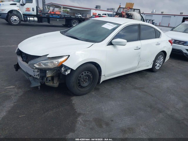 Nissan 2016 2016 1N4AL3AP6GC164375 Image 2