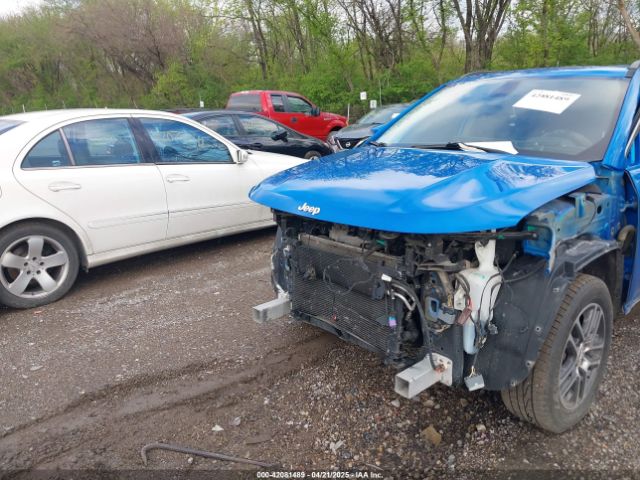 3C4NJDBB3HT651274 Jeep New Compass Latitude 4x4