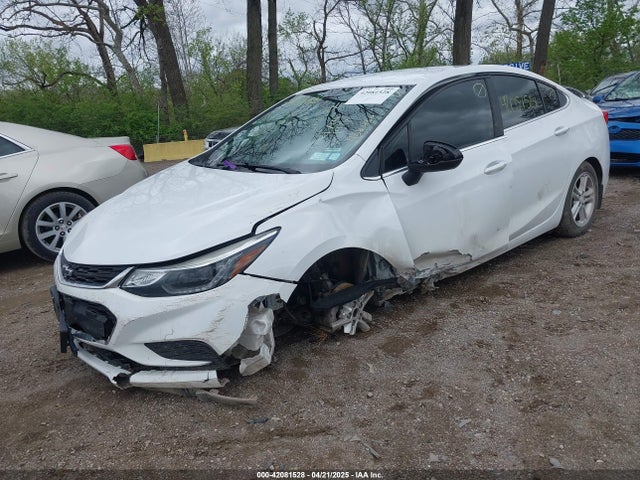 1G1BE5SM9H7115036 Chevrolet Cruze Lt Auto