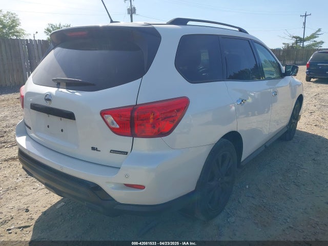 5N1DR2MNXJC661765 Nissan Pathfinder Sl