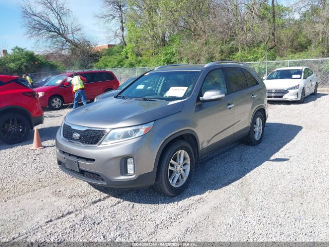 5XYKTCA63FG654739 KIA SORENTO LX