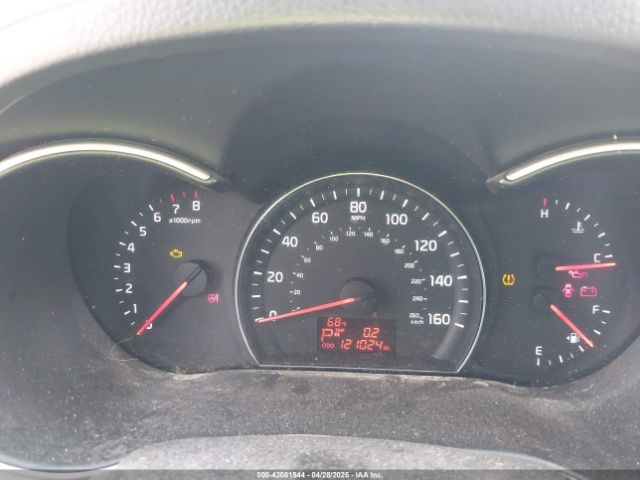 5XYKTCA63FG654739 KIA SORENTO LX