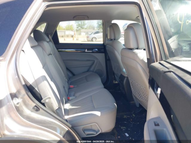 5XYKTCA63FG654739 KIA SORENTO LX