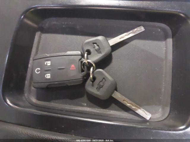 1GCVKREC1HZ136247 Chevrolet Silverado 1500 2lt
