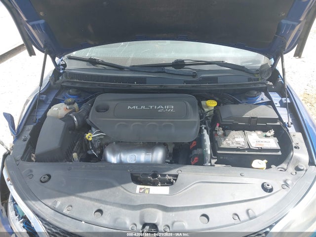 1C3CCCAB0FN559120 Chrysler 200 Limited