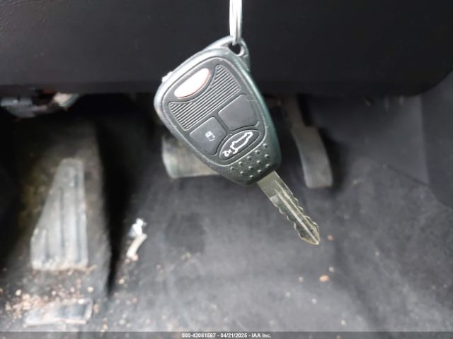 2011 CHRYSLER 200 1C3BC1FG5BN503494 Photo 10