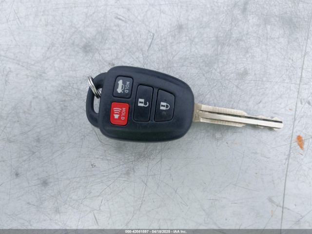 5YFBURHE9EP171392 Toyota COROLLA LE