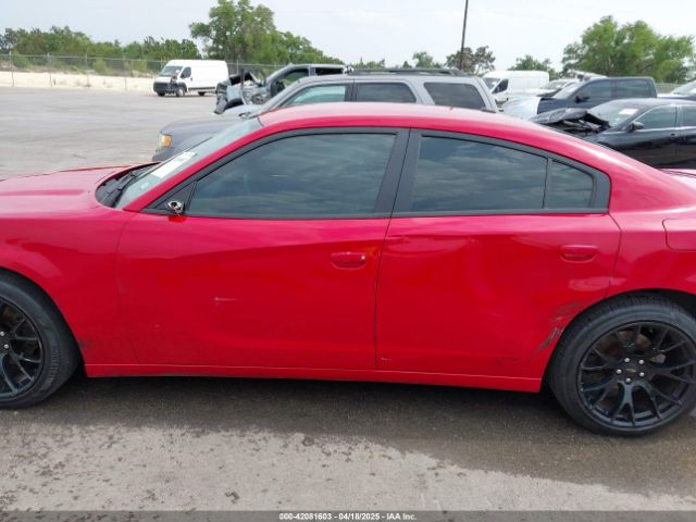2C3CDXBG8FH784716 Dodge Charger Se