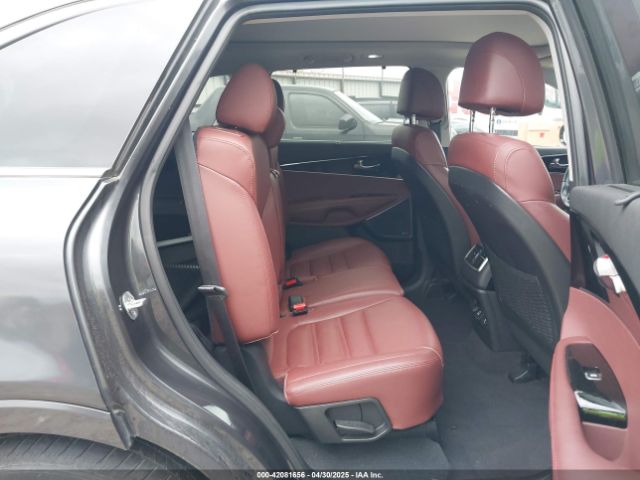5XYPKDA52HG338256 KIA Sorento 3.3l Sx