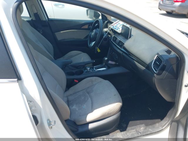 3MZBM1U73GM320945 Mazda Mazda3 I Sport