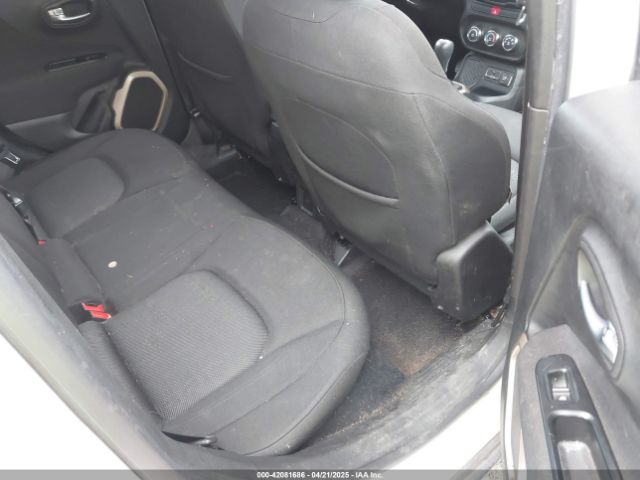 ZACCJABT8FPC19914 Jeep Renegade Latitude