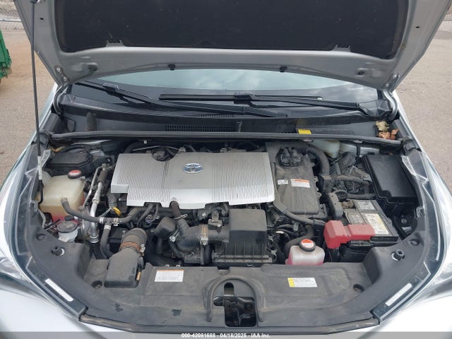 JTDKBRFU8G3502202 Toyota Prius Two