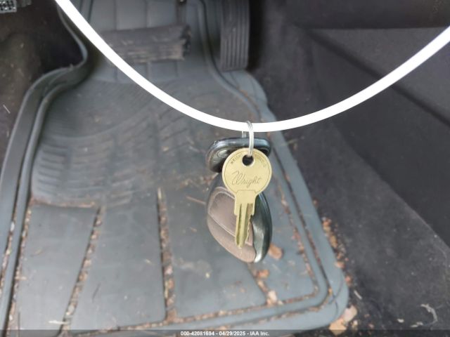 2G1WC5E3XE1161316 Chevrolet Impala Limited Ltz
