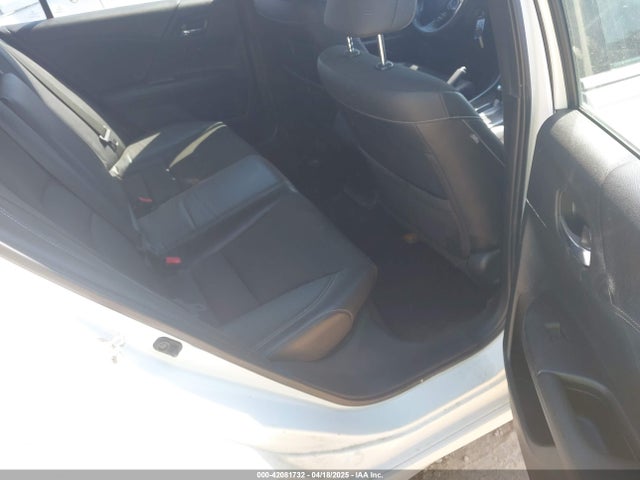 1HGCR2F68HA071979 Honda k24w1