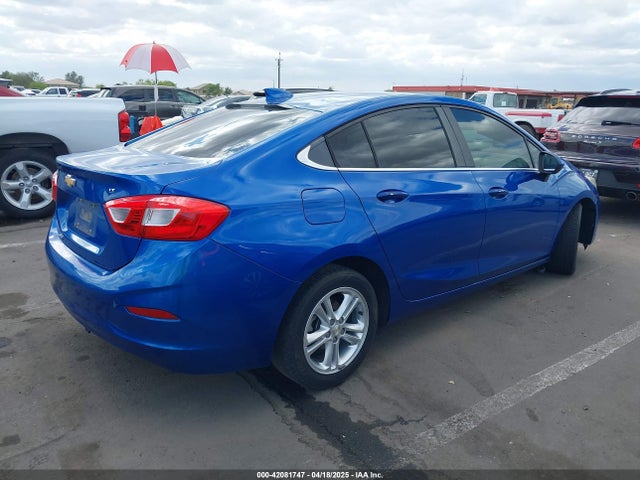 1G1BE5SM0H7235257 Chevrolet Cruze Lt Auto
