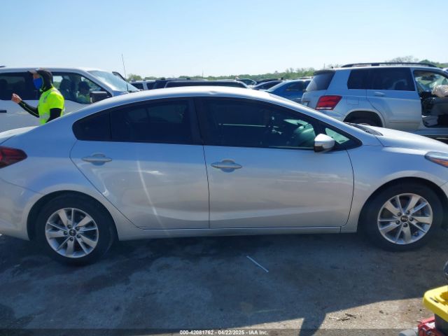 3KPFL4A78JE224386 KIA FORTE LX